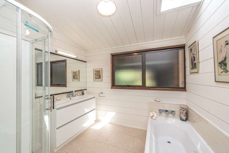 156 Great North Road Otamatea_18