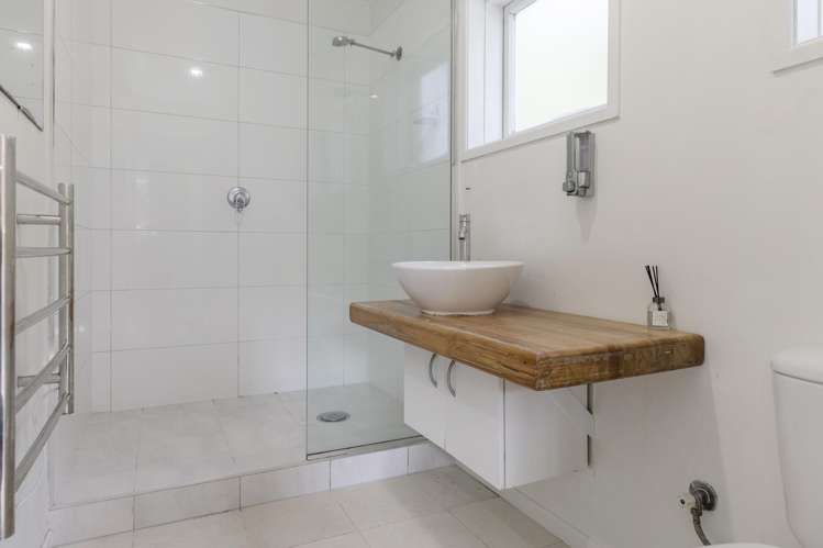 74 Taharepa Road Hilltop_8