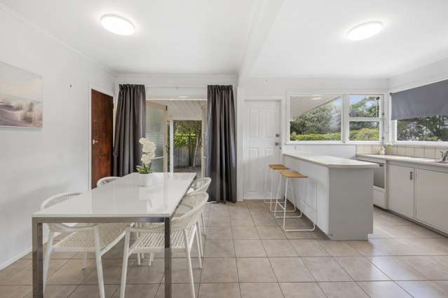 2 Alastair Avenue Owhata_4