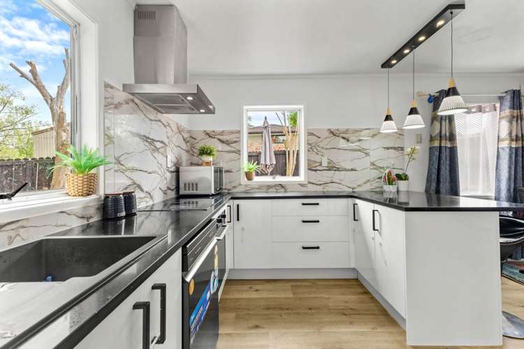 21 Chantal Place Papakura_1