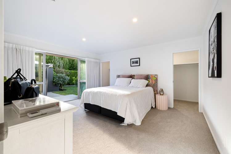 5 Foresters Crescent Parklands_13