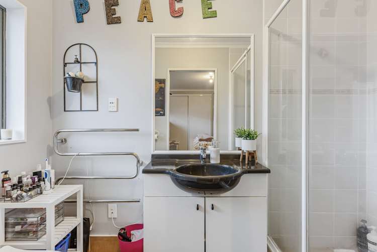 4 Harobed Place Manurewa_12