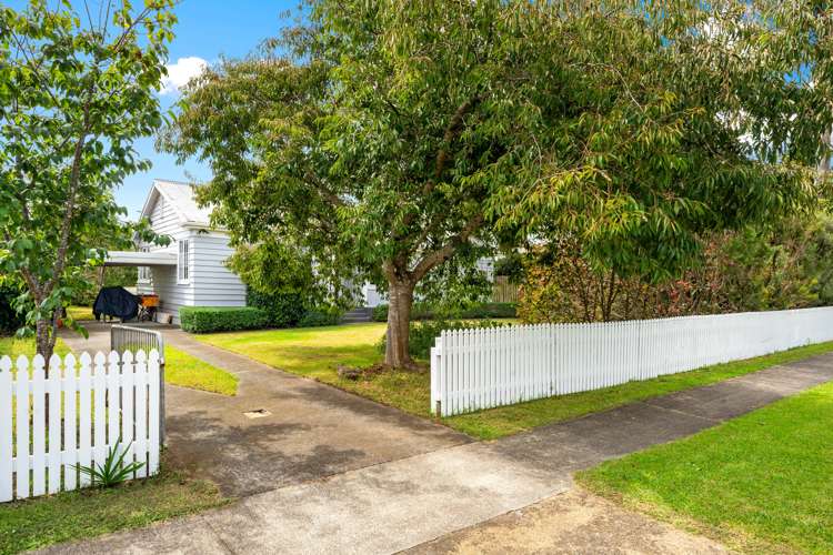 2 Buchanan Road Kingseat_17