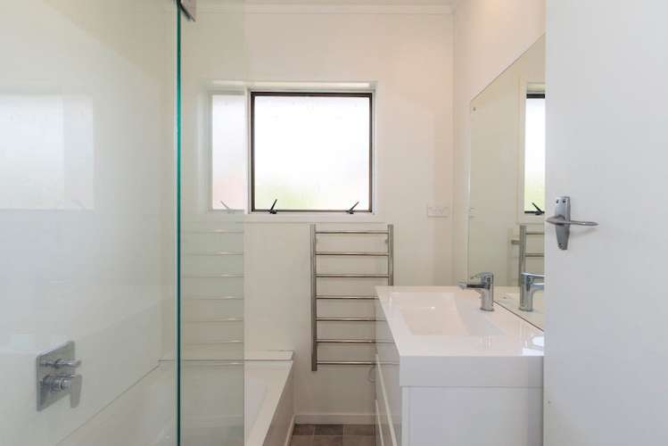 3/6 Miro Street New Lynn_6