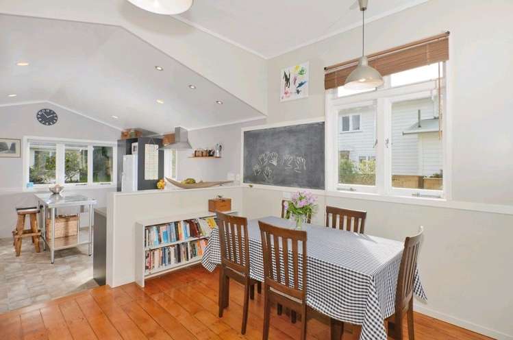 11a Moody Avenue Whau Valley_7