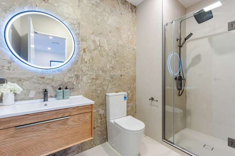 8 Moko Road Orewa_17