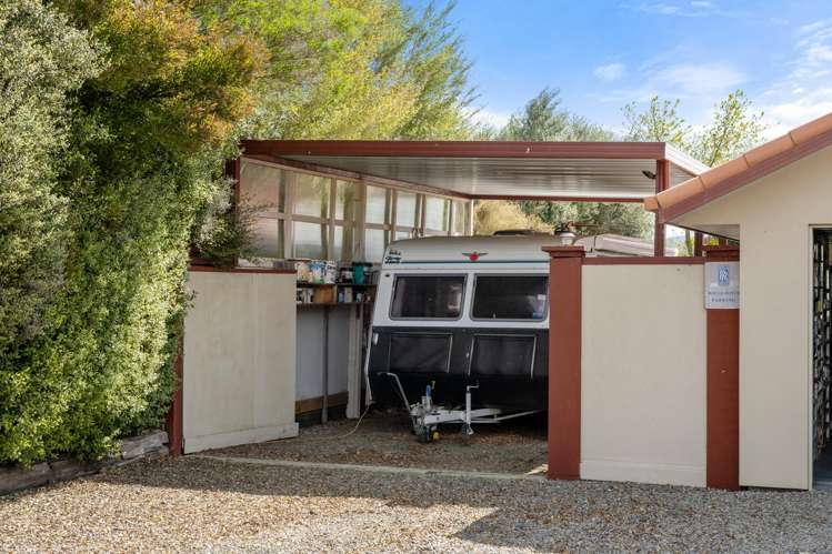 32 Bradleigh Park Fairhall_20