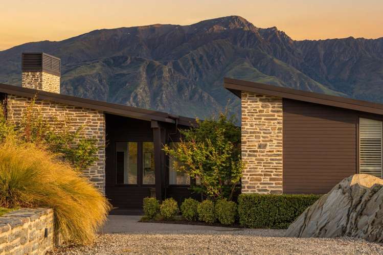 1 Todd Lane Lake Hayes_21