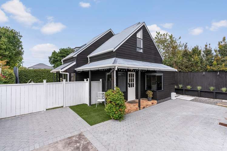 2/2 Lytton Street Devonport_18