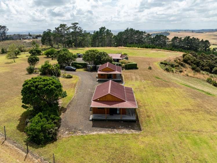 986 Tinopai Road_0