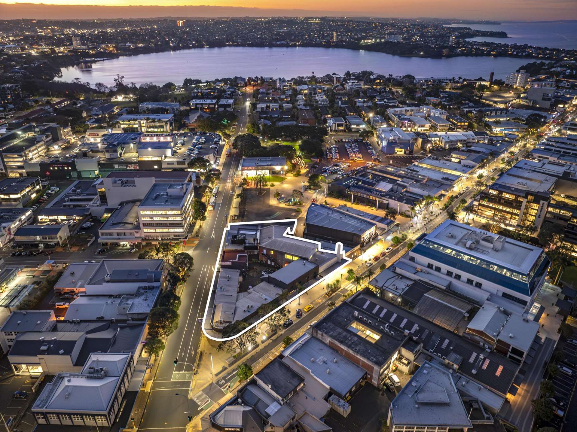 2-20 Hurstmere Road Takapuna_0