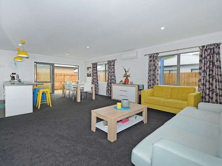 88 Farmer Crescent Taita_1