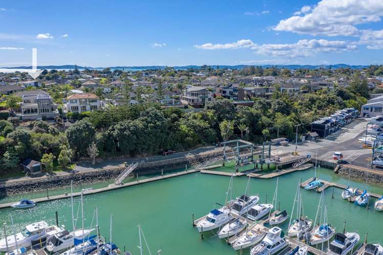 81 Pine Harbour Parade Beachlands_19