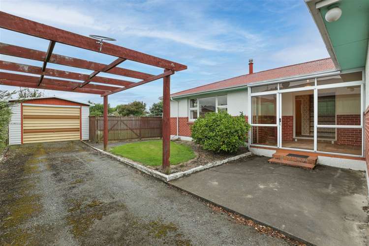 9 Reddecliffe Crescent Hampstead_14