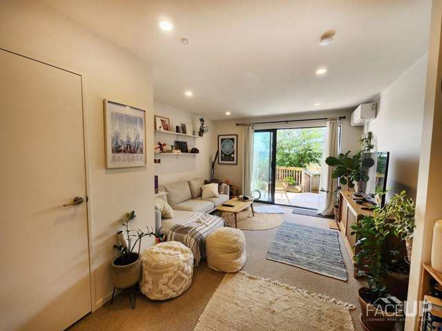 30/18 Hewlett Road Massey_3