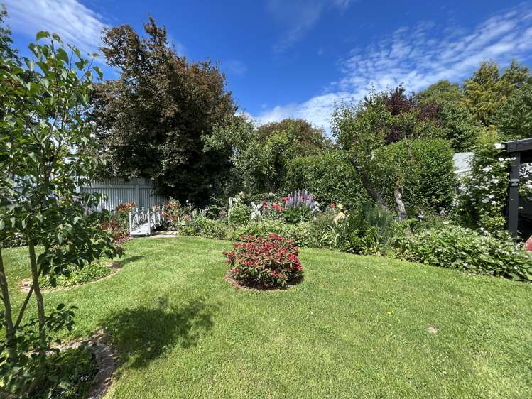 231 Union Street Milton_43