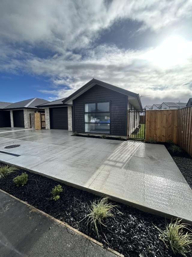 Brand new stand alone 3 bedroom home