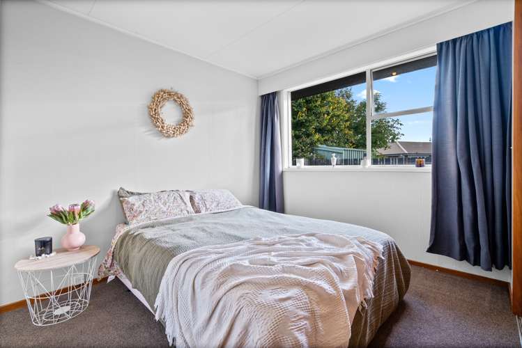 2 Kaka Street Gore_16