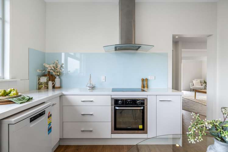 1/207 Main North Road Redwood_6