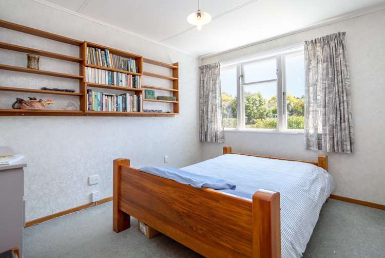 17 Tararua Drive Upper Plain_16