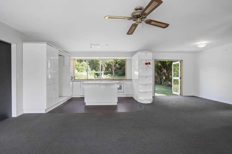 1270 Huia Road Huia_4