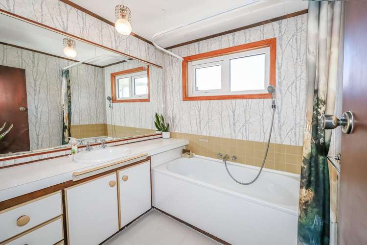 30 Dalrymple Street Pine Hill_17