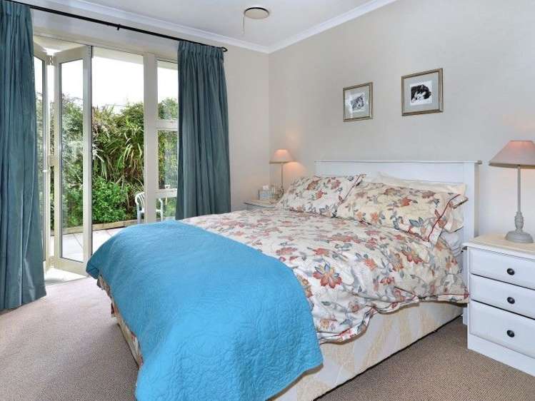 240 Horndon Street Darfield_13