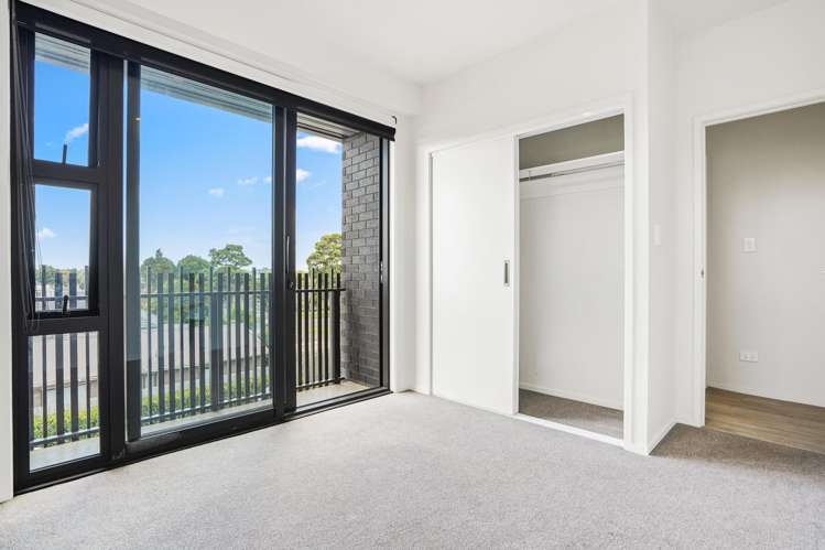 204/7E Hinaki Street Point England_5