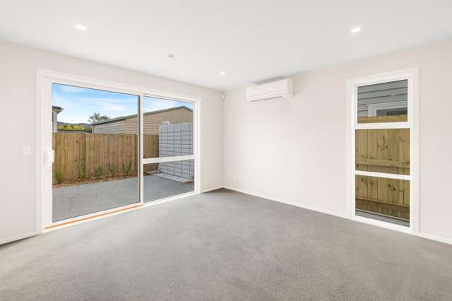 82 Main Road Wainuiomata_3