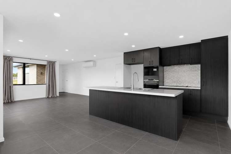 32 Rubicon Place Yaldhurst_1