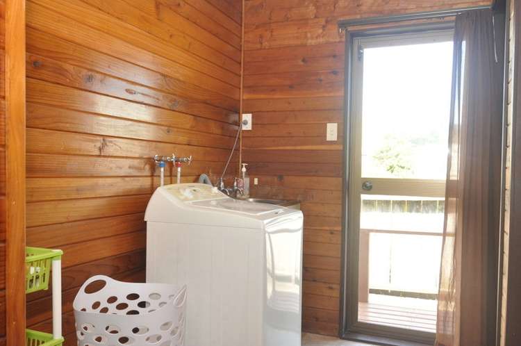 106 Blane Place Whangamata_20