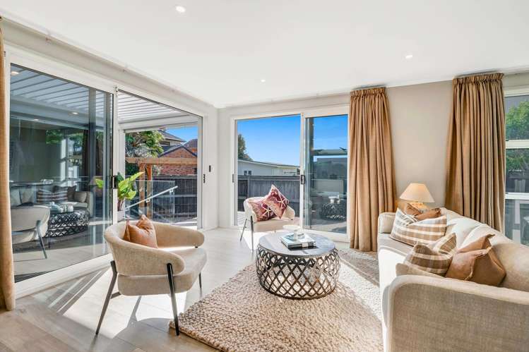 63a Walton Street Red Beach_11