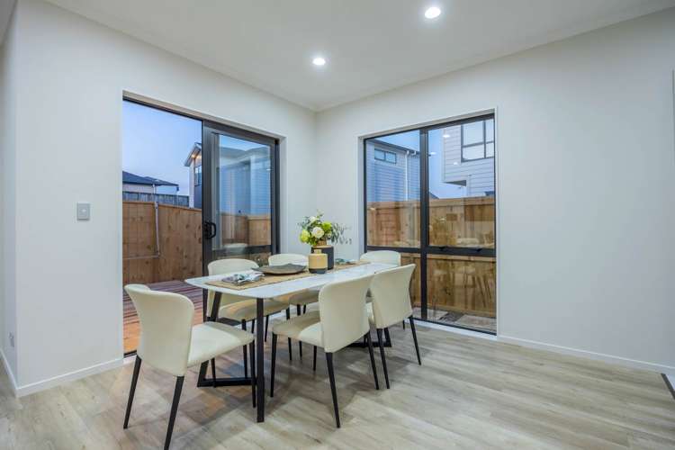 12c Borrowdace Avenue Botany Downs_6