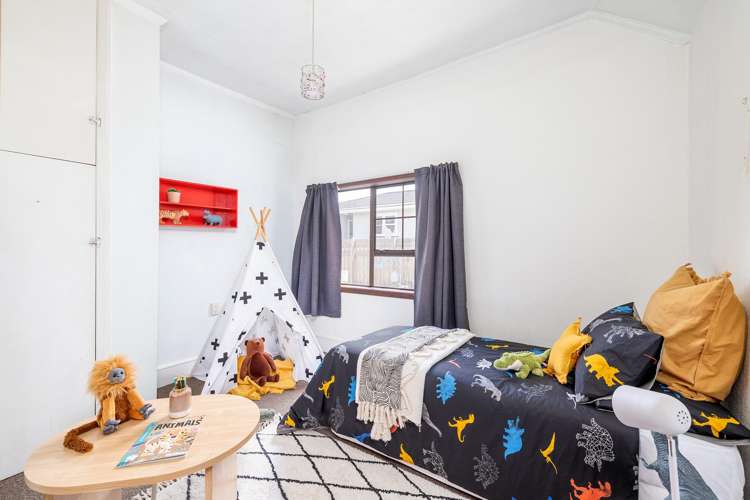 82A Brooklyn Road Carterton_11