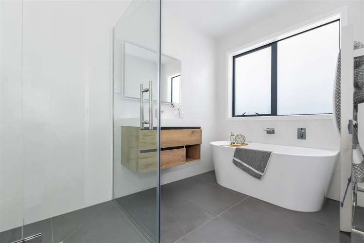 4 Couldsack Avenue Chartwell_16