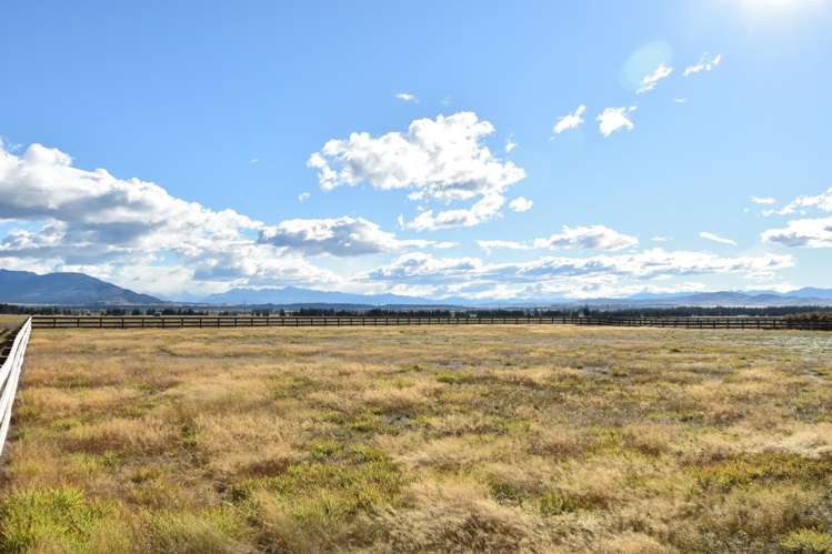84 The Drive Twizel_18