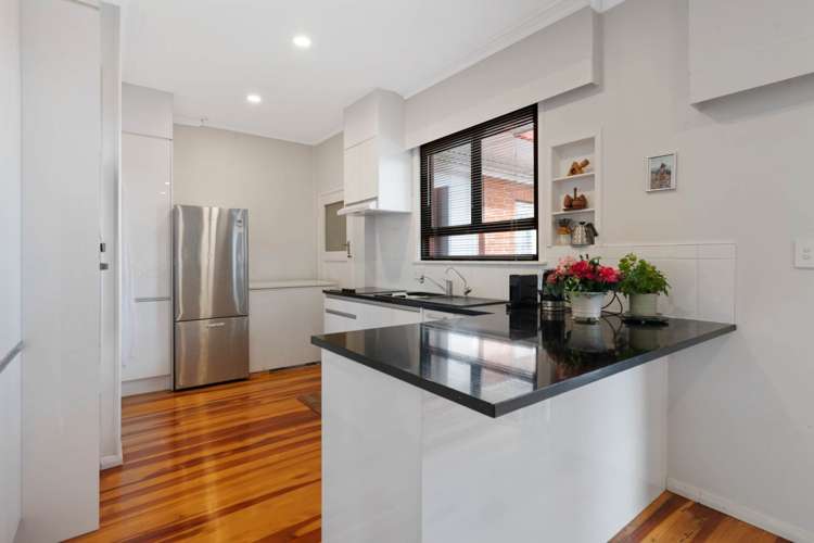 77 West Street Pukekohe_14