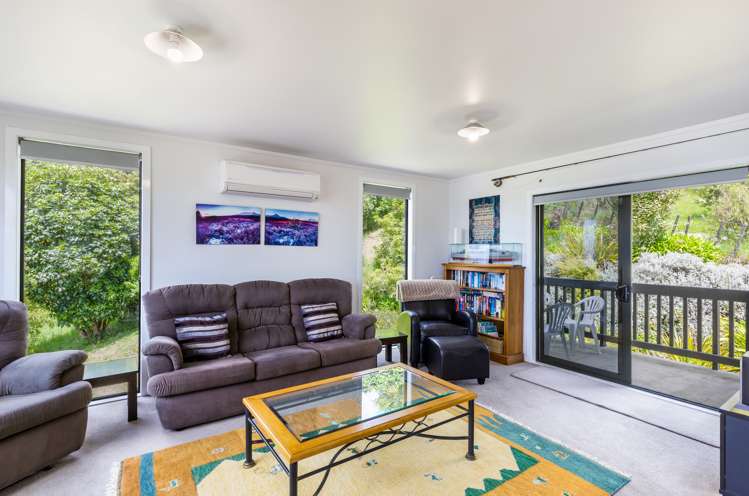 31 Turangitukua Terrace Kuratau_9