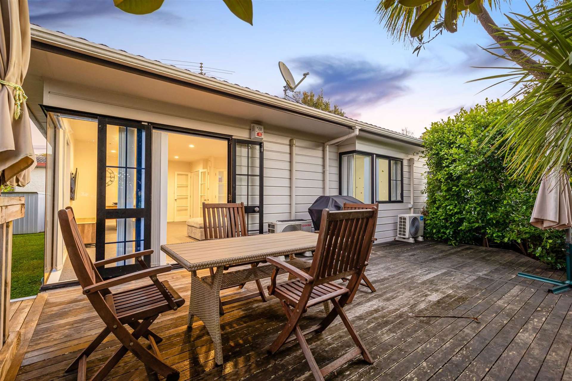 2/54 Granville Drive Massey_0