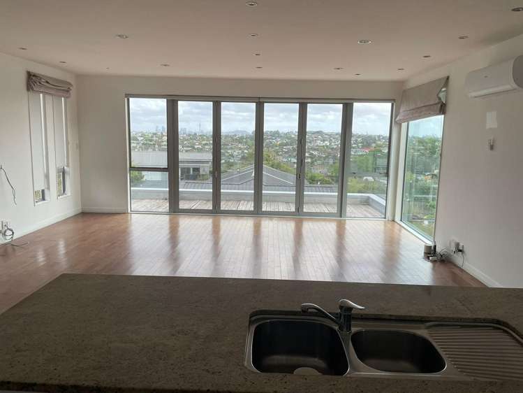 103 Coronation Road Hillcrest_2