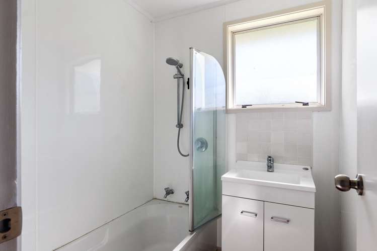 14 Dennis Street Outer Kaiti_7