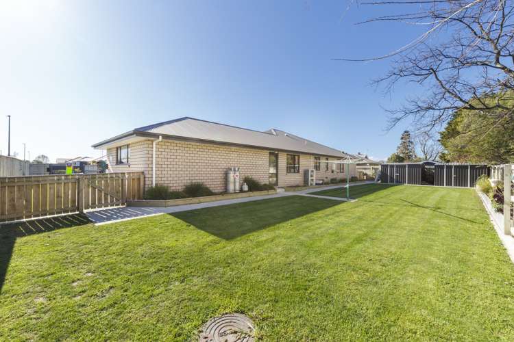 11 Mahi Grove Feilding_22