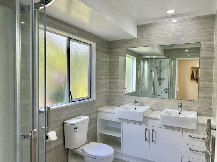 12 Palmcrest Grove Highland Park_12