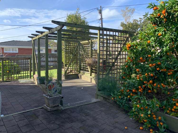 18 Raeben Avenue Hillcrest_21