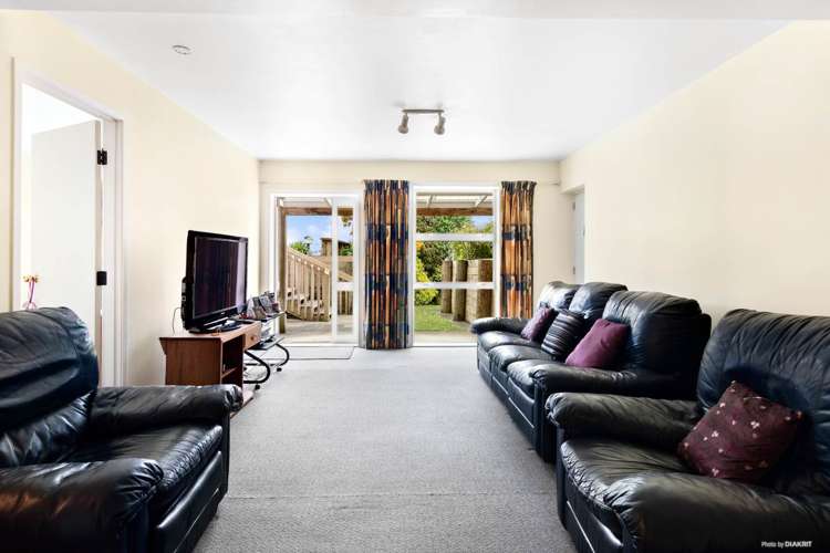 194 Kitchener Road Pukekohe_19