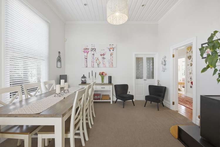 44 Buller Street New Plymouth_8