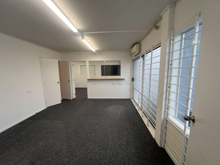 247 Archers Road Wairau Valley_6