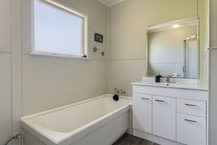 17 Matangi Street Stoke_14