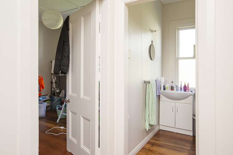 6 Charles Street Tinui_6