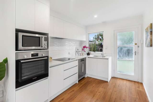 4/14 Blockhouse Bay Road Avondale_3